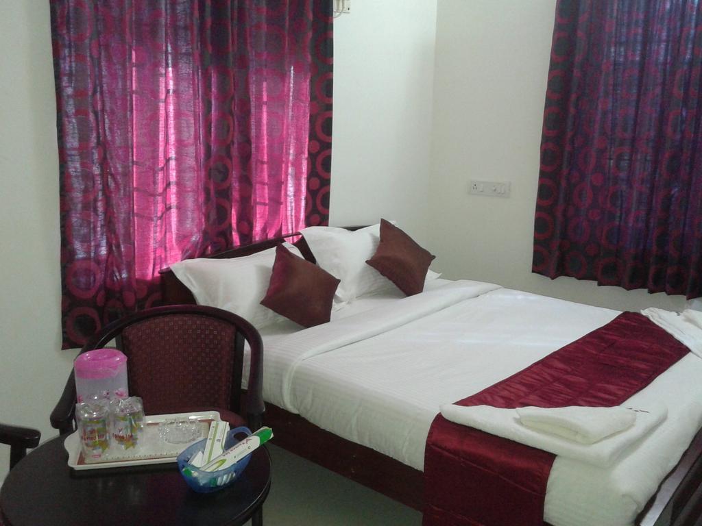 Hotel Yes Way Inn Mahabalipuram Room photo